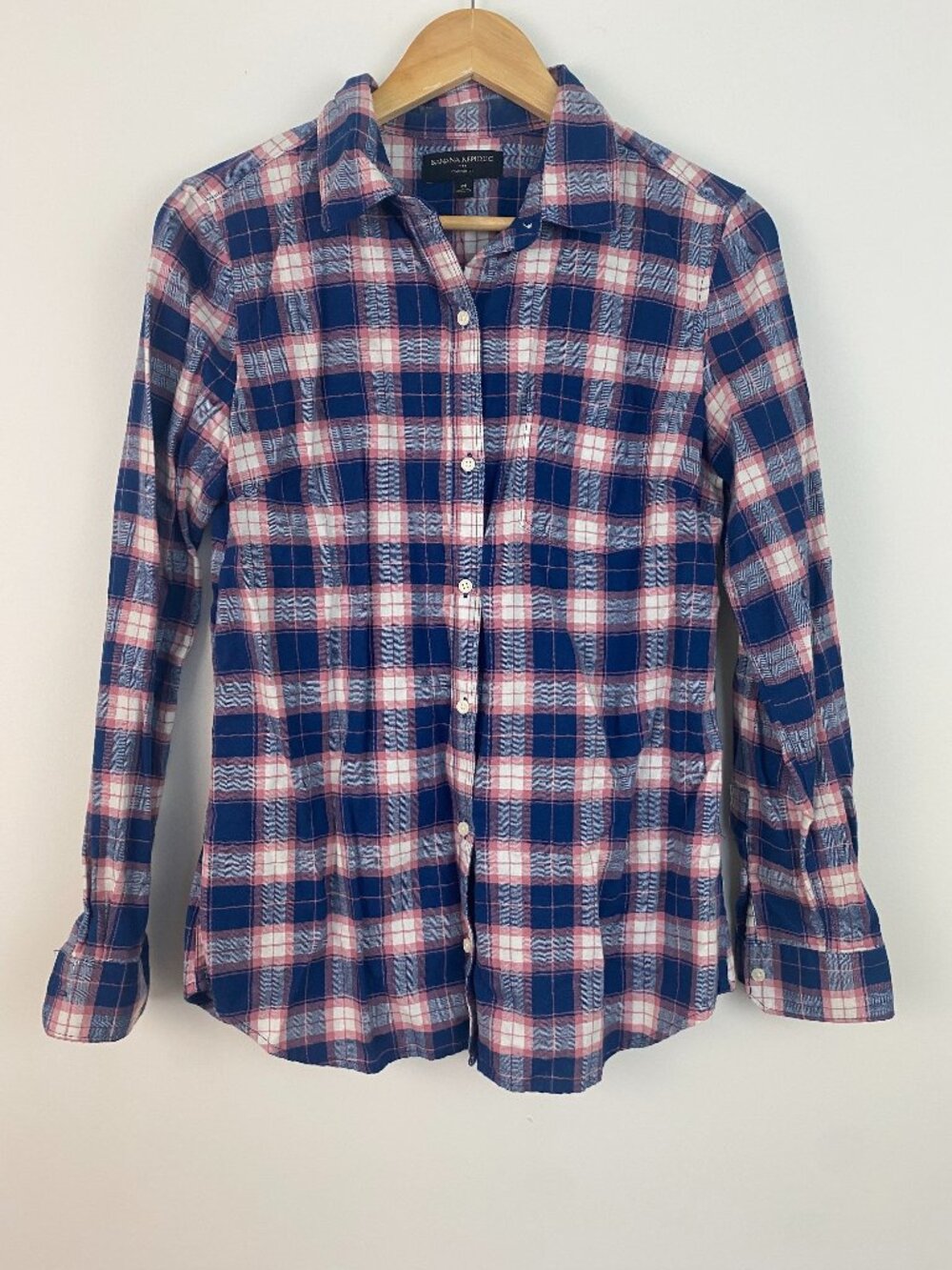 Banana Republic Classic Fit Plaid Button Up Shirt Size M Pink Blue Cotton